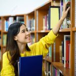 Tips Mencari Referensi Skripsi yang Tepat