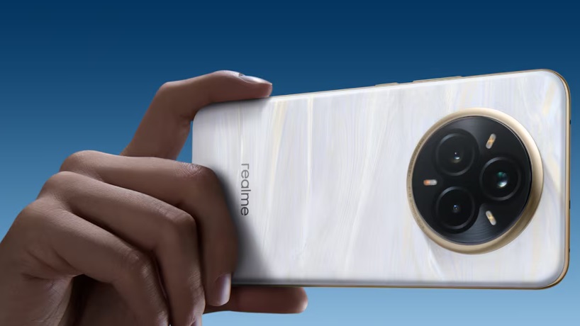 Pilihan Ponsel Terbaik untuk Mahasiswa di Januari 2025 2 realme 14 Pro smartphone januari 2025