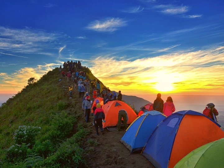 gunung andong